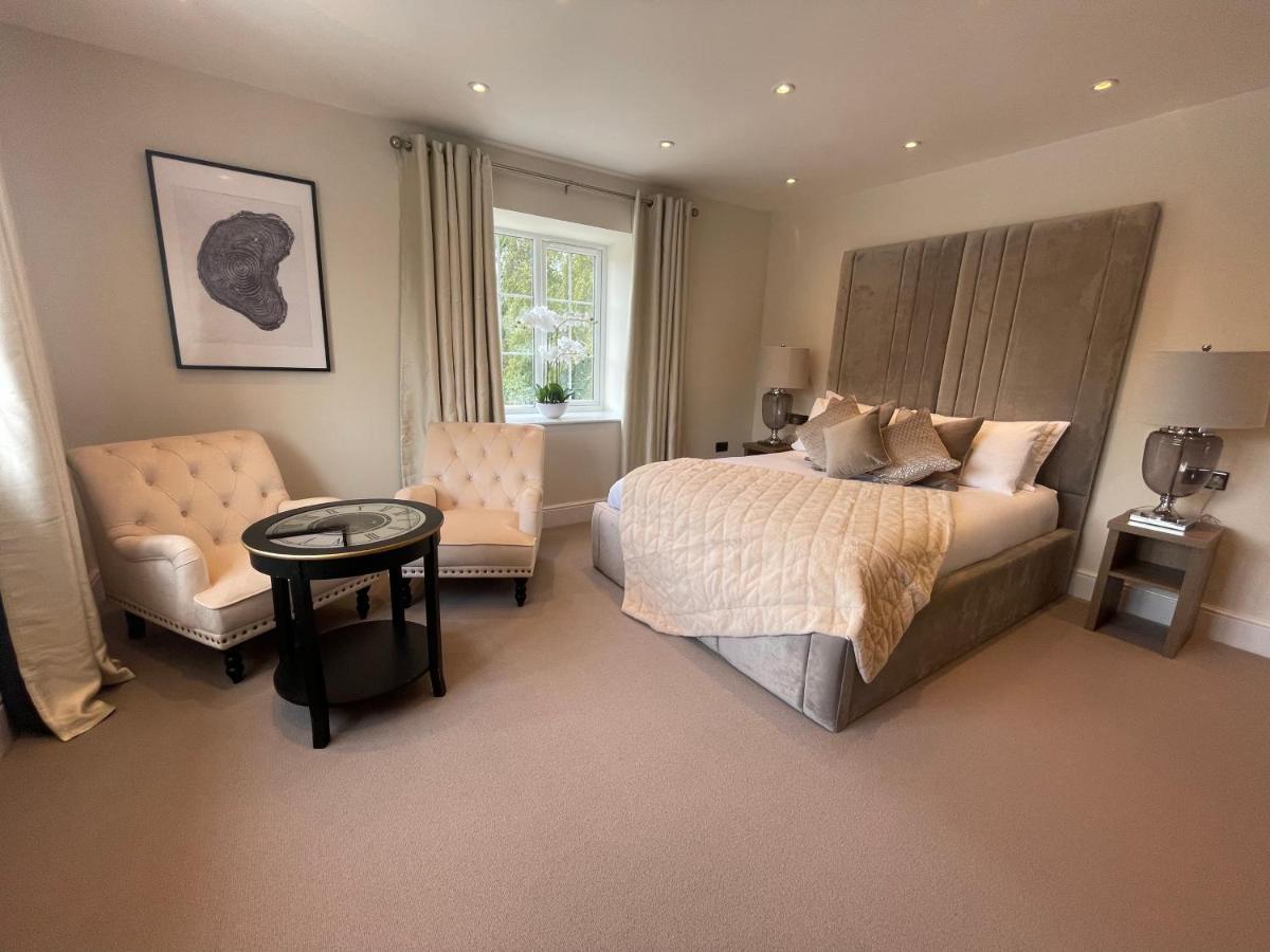 The Hotel Rawcliffe